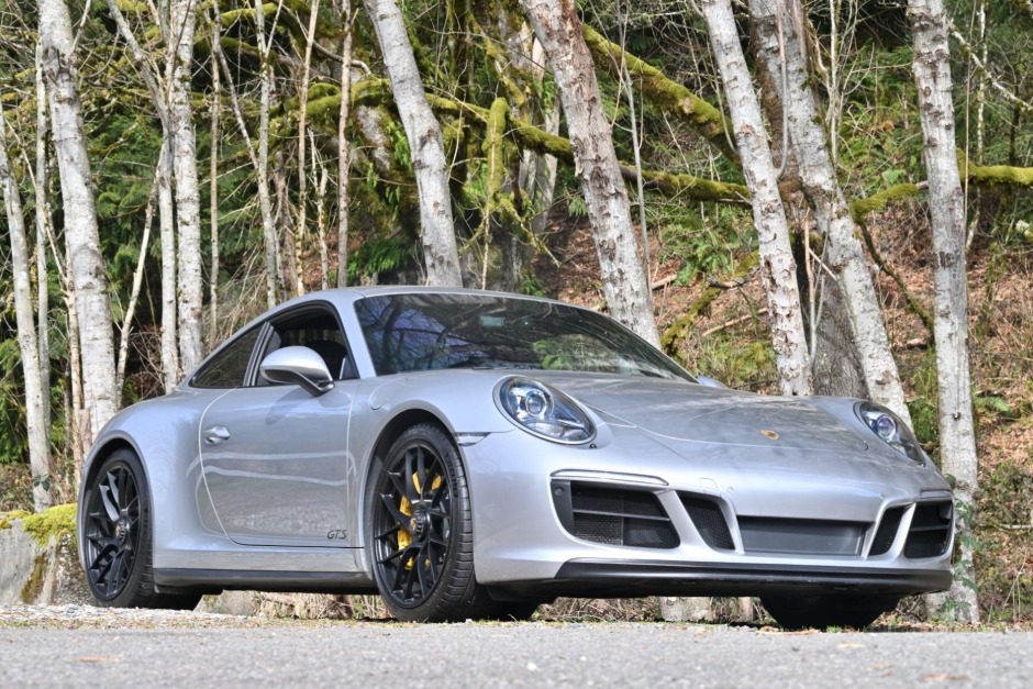 2017 Porsche 911 Carrera 4 GTS WP0AB2A92HS124424 Hagerty Valuation Tools